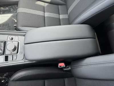 2025 Mazda CX-50, $32145. Photo 10