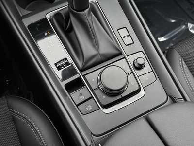 2025 Mazda CX-50, $36455. Photo 9