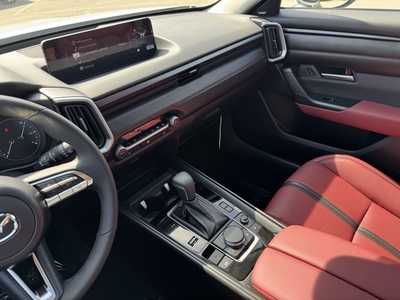 2025 Mazda CX-50, $39495. Photo 7