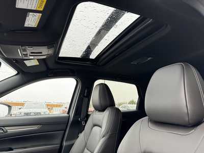 2025 Mazda CX-5, $43610. Photo 5