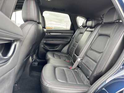 2023 Mazda CX-5, $29000. Photo 6