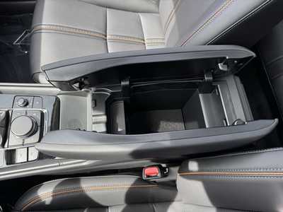 2025 Mazda CX-50, $44920. Photo 11