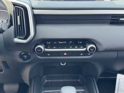 2025 Mazda CX-50, $36005. Photo 5