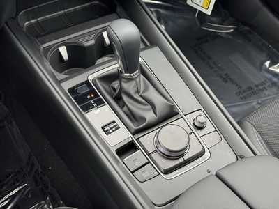 2025 Mazda CX-50, $36070. Photo 8