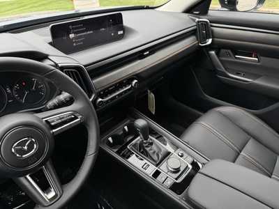 2025 Mazda CX-50, $39795. Photo 7