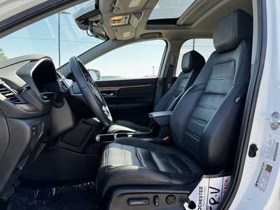 2021 Honda CR-V, $24000. Photo 2