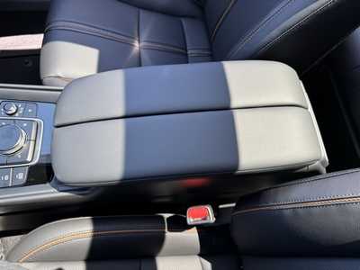 2025 Mazda CX-50, $39380. Photo 11