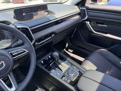 2025 Mazda CX-50, $39380. Photo 7