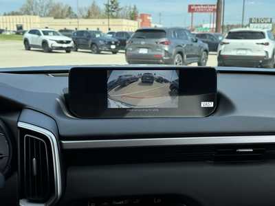 2025 Mazda CX-50, $35840. Photo 4