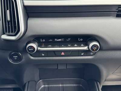 2025 Mazda CX-50, $35840. Photo 5