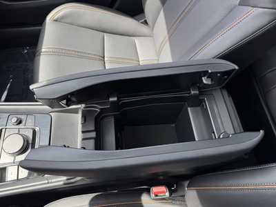 2025 Mazda CX-50, $42310. Photo 11