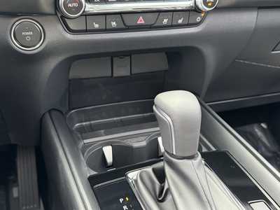 2025 Mazda CX-50, $42310. Photo 6