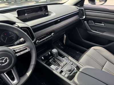 2025 Mazda CX-50, $42310. Photo 7