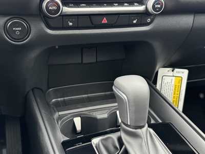 2025 Mazda CX-50, $39805. Photo 6