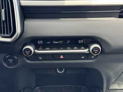 2025 Mazda CX-50, $35950. Photo 5