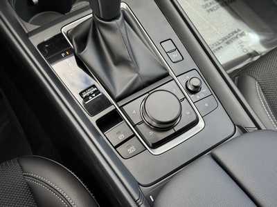 2025 Mazda CX-50, $35950. Photo 9