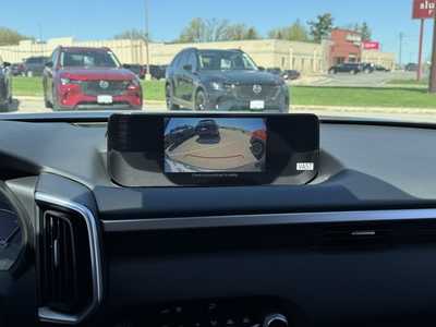 2025 Mazda CX-50, $35615. Photo 4