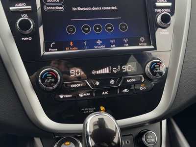 2021 Nissan Murano, $23399. Photo 5