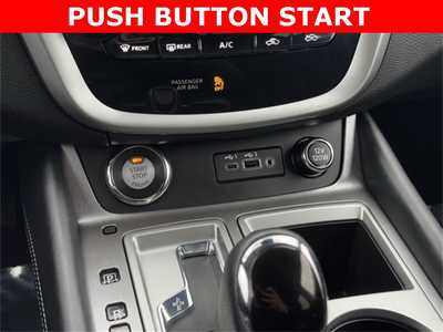 2021 Nissan Murano, $23399. Photo 8