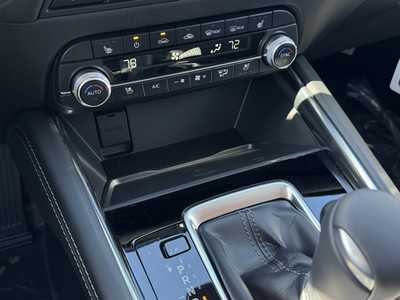 2025 Mazda CX-5, $36820. Photo 6