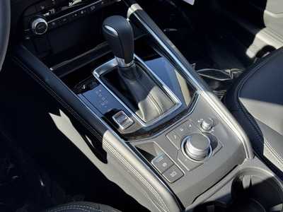 2025 Mazda CX-5, $36820. Photo 8