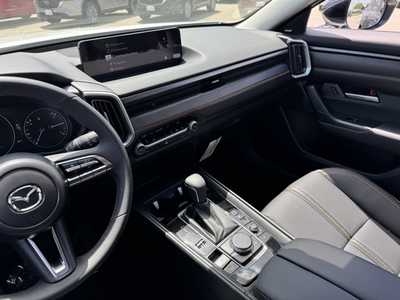 2025 Mazda CX-50, $39270. Photo 7
