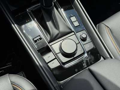 2025 Mazda CX-50, $42735. Photo 9