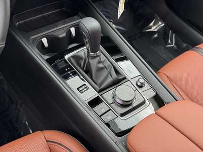 2025 Mazda CX-50, $43260. Photo 8