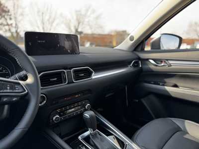 2025 Mazda CX-5, $37965. Photo 9