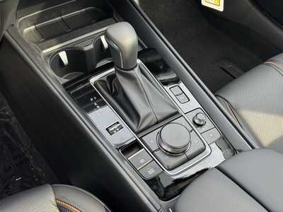 2025 Mazda CX-50, $39270. Photo 8