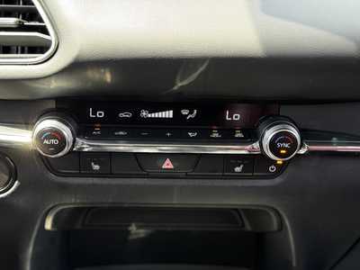 2024 Mazda CX-30, $26000. Photo 11