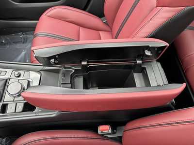 2025 Mazda CX-50, $42145. Photo 12