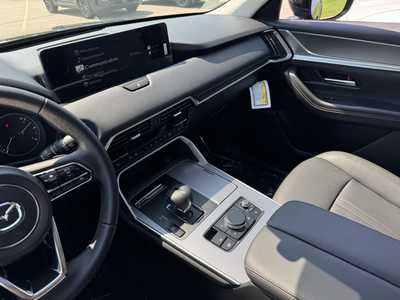 2025 Mazda CX-90, $43025. Photo 7