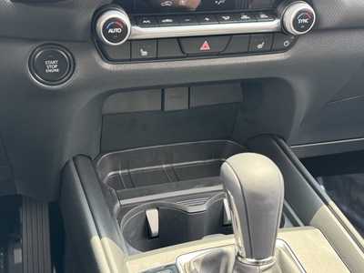 2025 Mazda CX-50, $33495. Photo 6