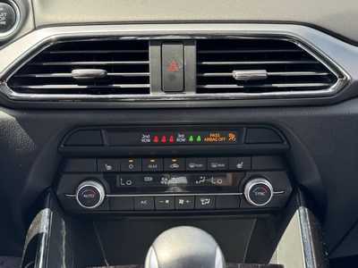 2022 Mazda CX-9, $28349. Photo 5