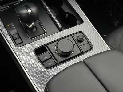 2024 Mazda CX-90, $40299. Photo 10
