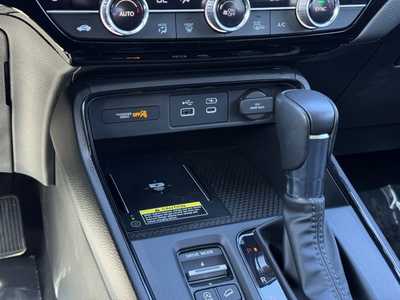 2023 Honda CR-V, $34000. Photo 6