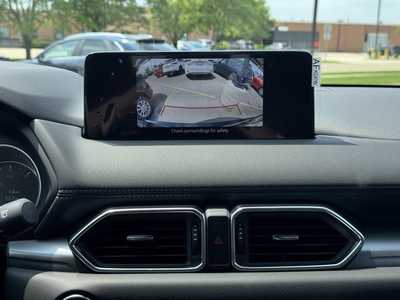 2025 Mazda CX-5, $33040. Photo 4