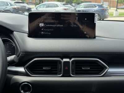 2025 Mazda CX-5, $33635. Photo 3