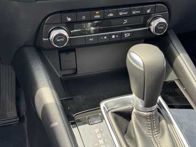 2025 Mazda CX-5, $33635. Photo 6