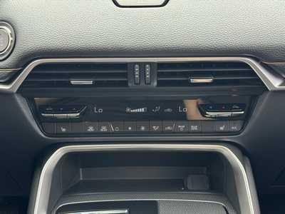 2025 Mazda CX-90, $42825. Photo 5