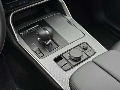 2025 Mazda CX-90, $42825. Photo 8