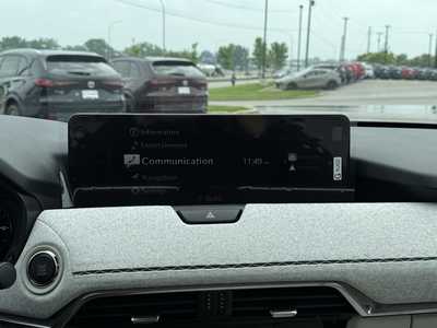 2025 Mazda CX-90, $58925. Photo 3