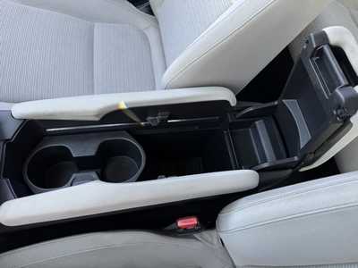 2019 Honda Insight, $15000. Photo 10