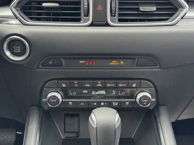 2025 Mazda CX-5, $37585. Photo 5