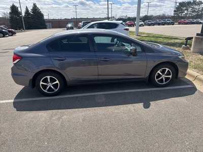 2015 Honda Civic, $14999. Photo 3