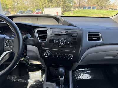 2014 Honda Civic, $13999. Photo 2
