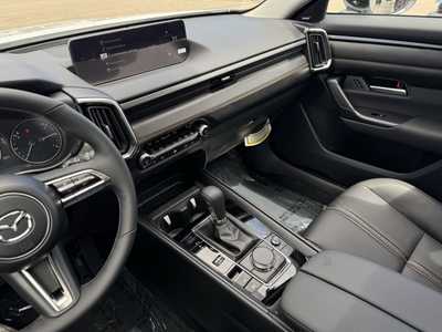 2025 Mazda CX-50, $45985. Photo 7