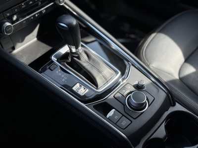 2022 Mazda CX-5, $28000. Photo 8