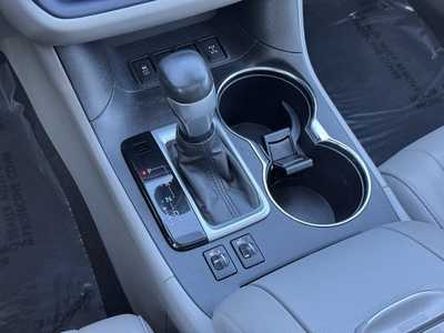 2018 Toyota Highlander, $28500. Photo 7